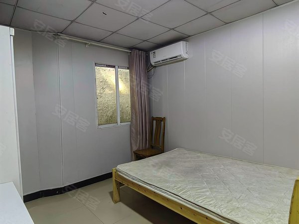 上海宝山淞南上海东海船厂招待所上海东海船厂招待所 1室1厅1卫 精