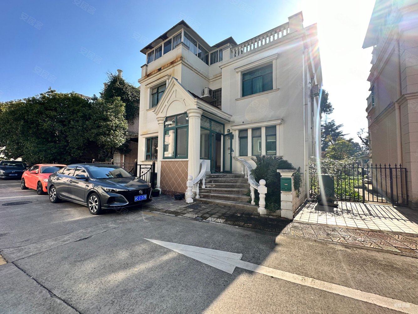 海天花园叠翠别墅