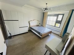 万科全新精装一室带浴缸家电齐全领包入住随时看房