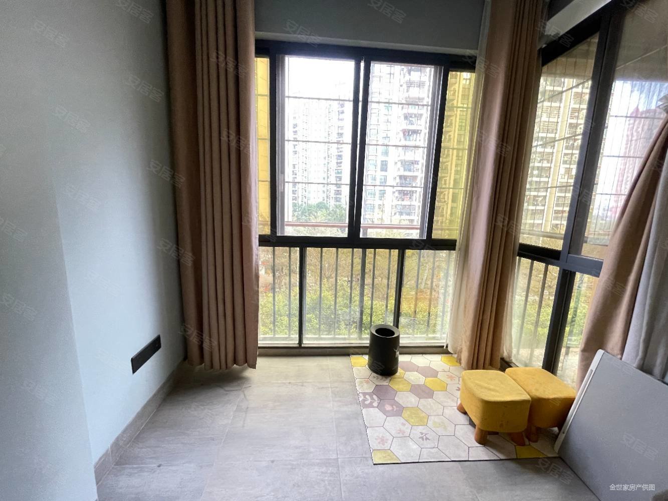 欧洲城2室1厅1卫80㎡南39.5万