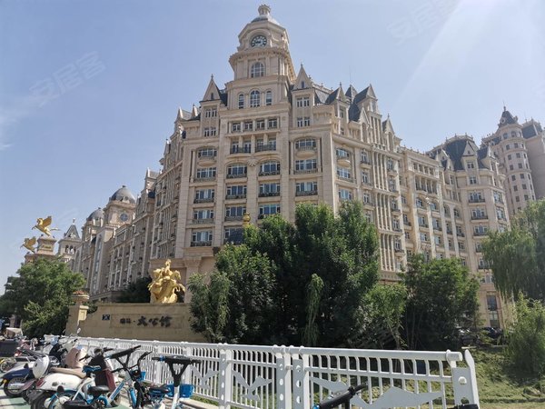 济宁任城琵琶山路中德广场中德广场一室公寓,押一付一1200元一月,看房