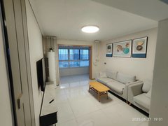 淮安涟水涟水大润发龙源国际紧靠大润发吾悦百悦装修领包入住附近有菜场生活便捷出租房源真实图片