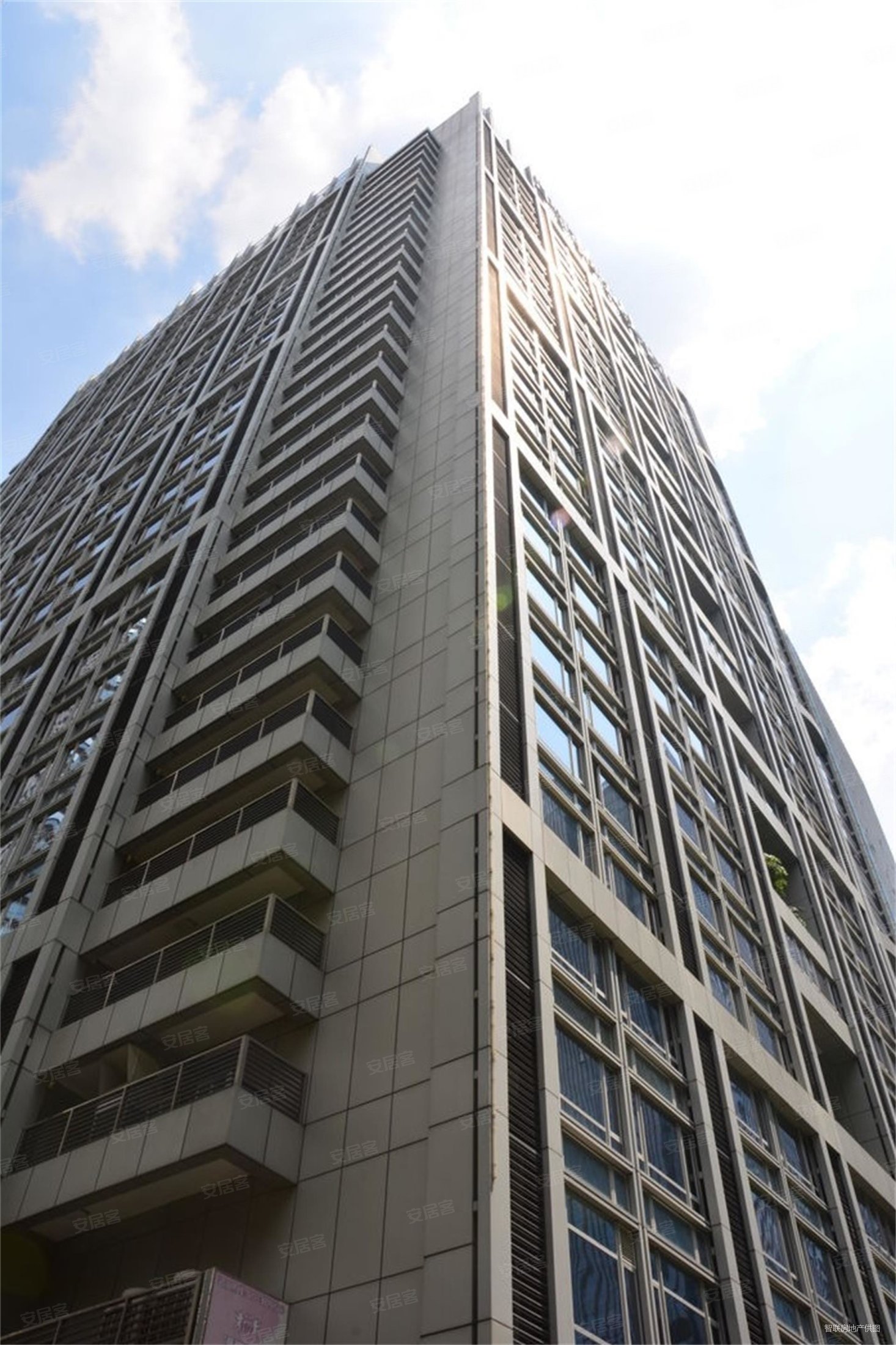 招商岸芷汀兰(商住楼)1室1厅1卫39.98㎡南40万