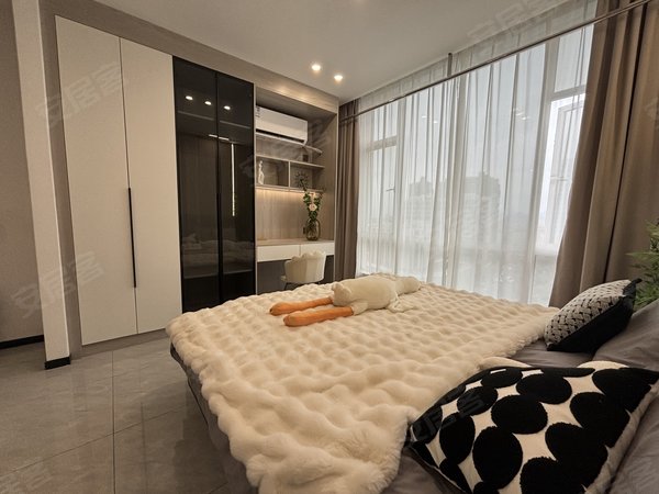 金华东阳东阳市中心吴宁西路7,13号楼好乐多 新光汇 一室一厅 超大房间 干湿分离起租出租房源真实图片