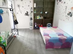 连云港海州苏宁广场拎包入住的公寓，民用电，干净整洁，是个女生实用。出租房源真实图片