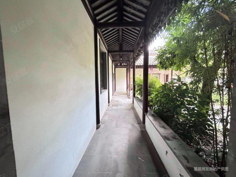 上林苑5室2厅4卫918㎡南北22000万