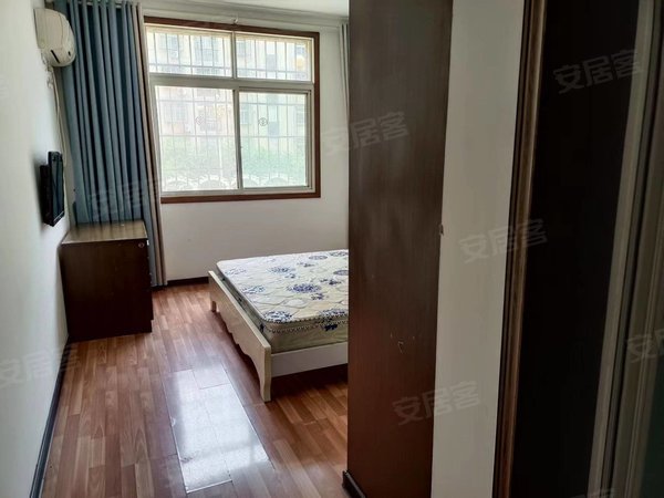 【多图】广厦花园,雨润广场租房,广厦花园126平3房2卫基本家具都有