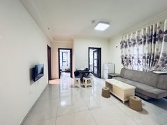 泸州江阳张坝天府2中对面2室，楼下就是汇通，公交站渔子溪就在旁边出租房源真实图片