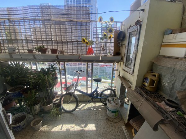 天津南开鼓楼铜锣湾花园铜锣湾花园 2室1厅1卫  电梯房 精装修127平米