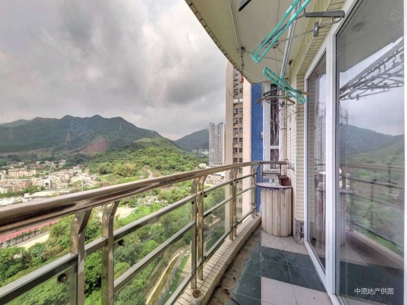 无遮挡的山海景(实用4房,沙头角口岸旁)红本满5年,瀚海翠庭二手房