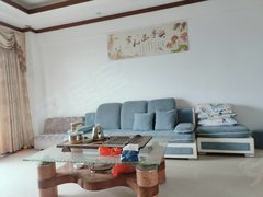 阳江阳西凯旋西湖旁电梯房仅1100元月,三房两厅,家电齐全,拎包入住出租房源真实图片
