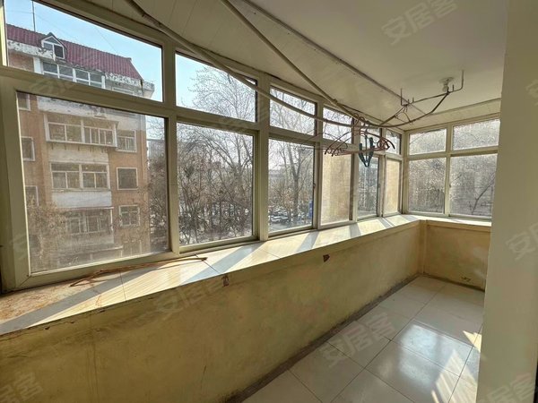 市二院中医院市二中地铁口新百广场省人民金亿城革新街