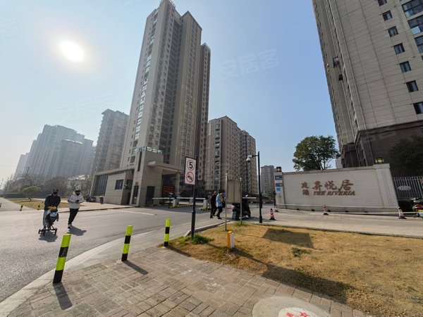 昆山玉山城东昇悦居昇悦居 精装三房 民用水电 家电齐全出租房源真实