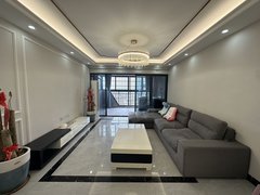 桂林七星玉满大酒楼七星万达 现代简约棠棣之华精装修三房两厅 拎包入住 高楼层出租房源真实图片