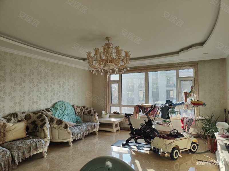 中海紫金苑地铁一号线市政府师大南部新城友谊公园