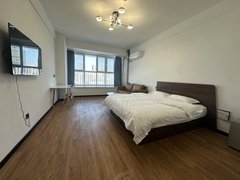 日照东港高科园月租899元大润发商圈芒果公寓一室一厅家具家电齐全拎包入住出租房源真实图片