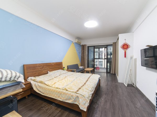 常州武进花园街星河创客工寓新出吾悦广场星河创客公寓精装一室家具