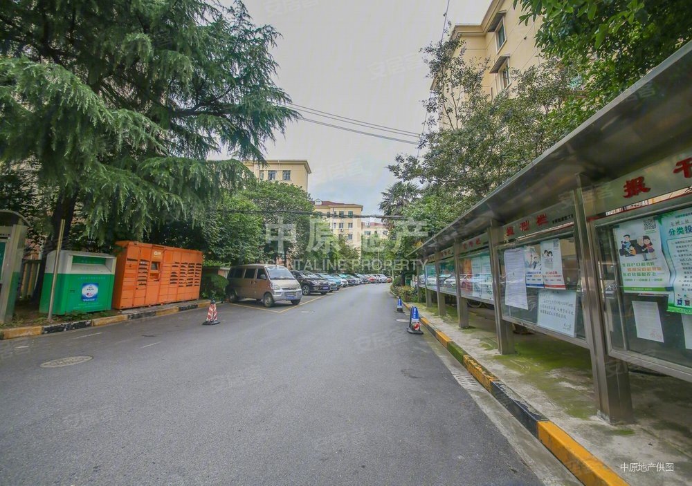 长桥三村1室0厅1卫38.98㎡南194万