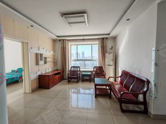 乐陵城区人民广场541元一月,府贵豪庭小三室,家具家电齐全一年6500出租房源真实图片