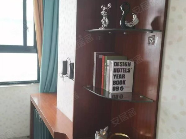 金华东阳东阳市中心民和路4号小区振兴路 新光汇 中山路 人民医院 南市路 五洲之心免费停车场出租房源真实图片