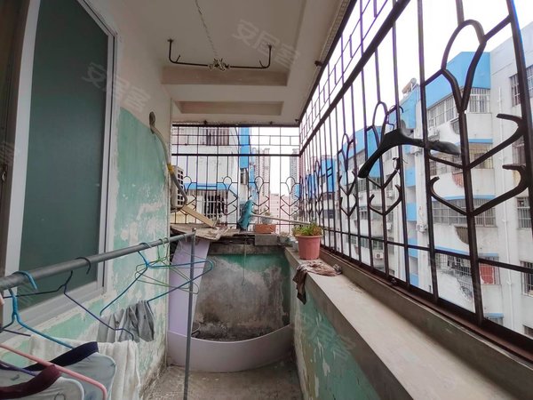 南宁西乡塘北湖北湖安居小区(c区)北湖安居小区 配齐南北通透采光好