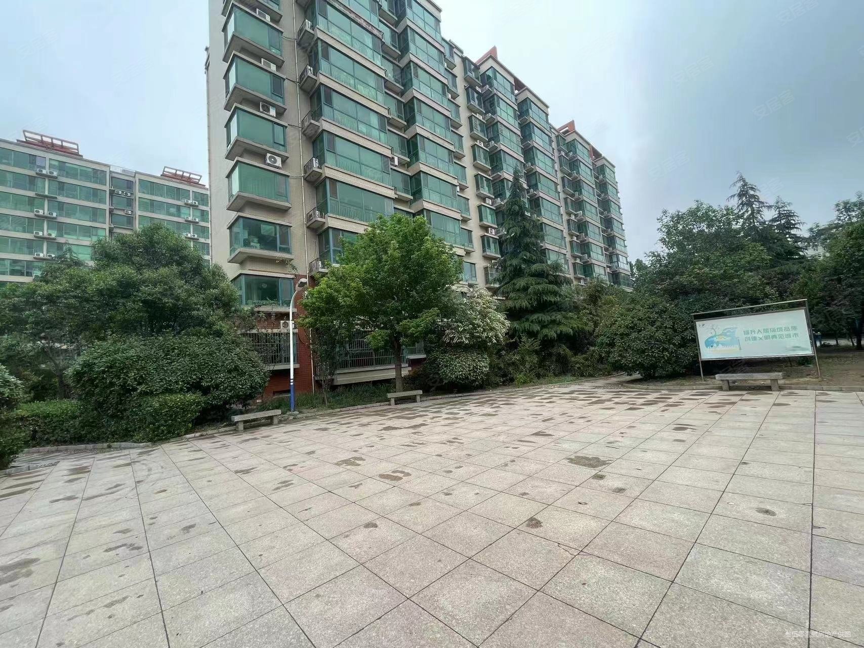 电梯中层,香江花园二手房,180万,3室2厅,2卫,148.54平米-济南安居客