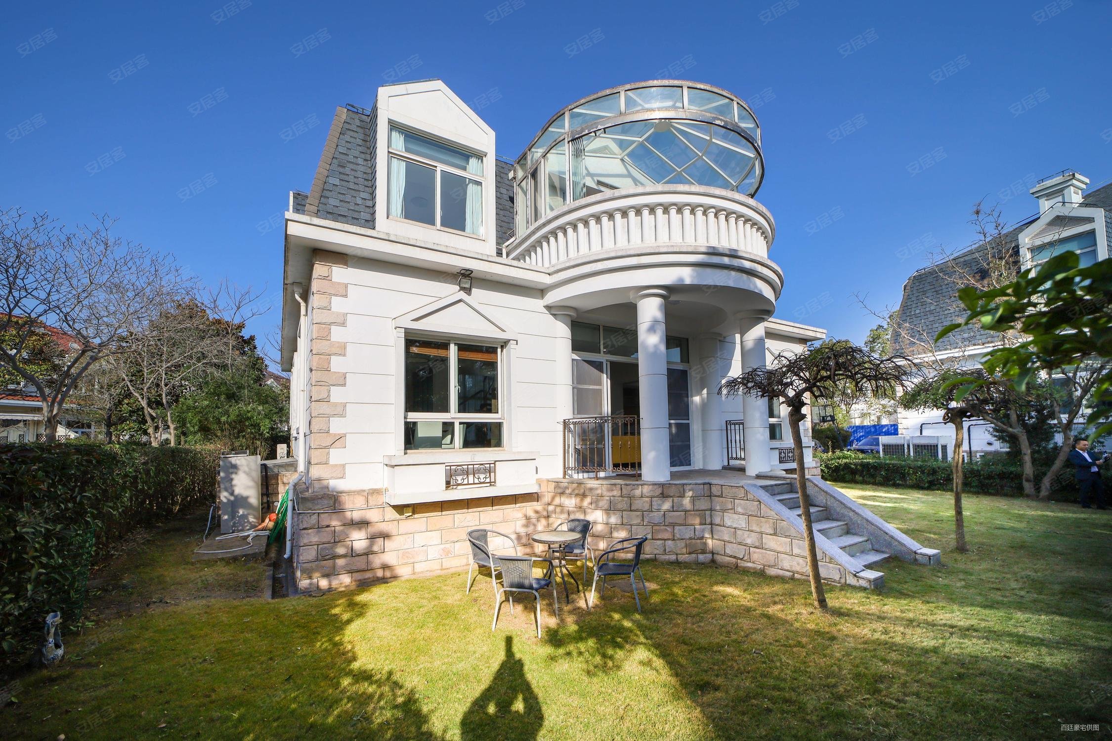 临水独栋大宅 | 占地2亩 | 南向大花园 | 随时看房,云间绿大地(别墅)