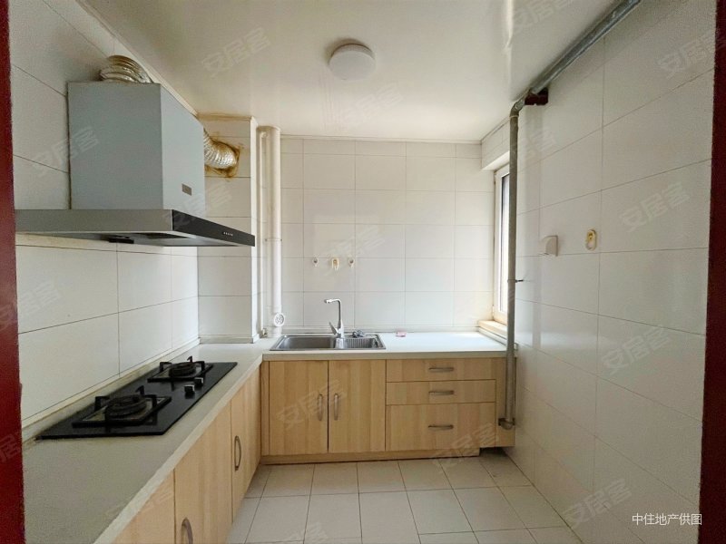 公务员社区,配套好,小高层里面,干净维护好,盛景家园二手房,180万,2室