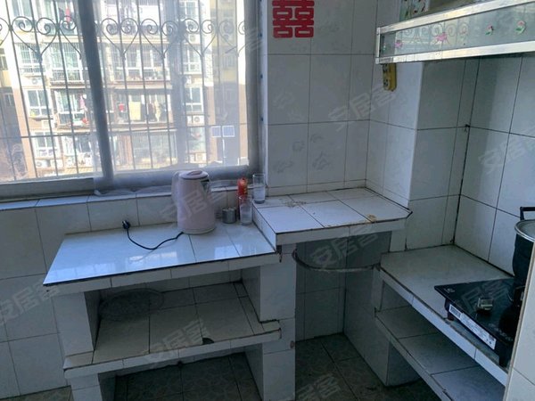 徐州铜山铜山万达南京路东一街小区家具家电齐全，近地铁，进步行街，近公交站，近菜市出租房源真实图片