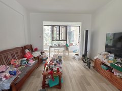 海口秀英秀英大道恩祥新城北大华府 急租5房转租 可以收拾干净整洁 价格合适出租房源真实图片