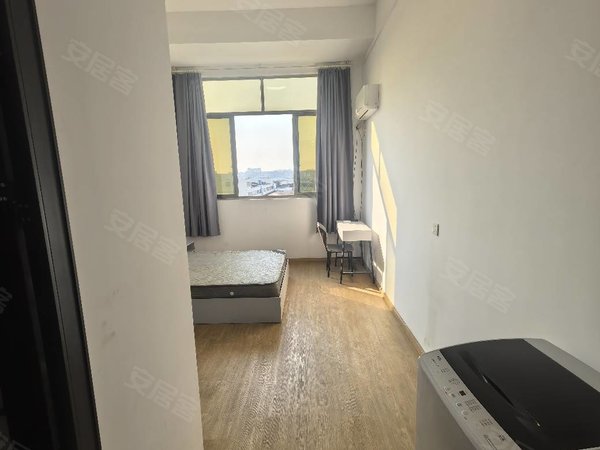 金华婺城秋滨工业区唐宅新区直签无中介，零跑蟠龙北，唐宅夜市南，模具城实惠单间，押一付一出租房源真实图片