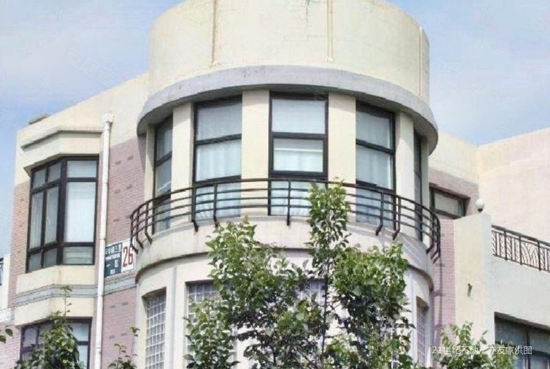 一栋洋房4室2厅3卫175㎡南北800万