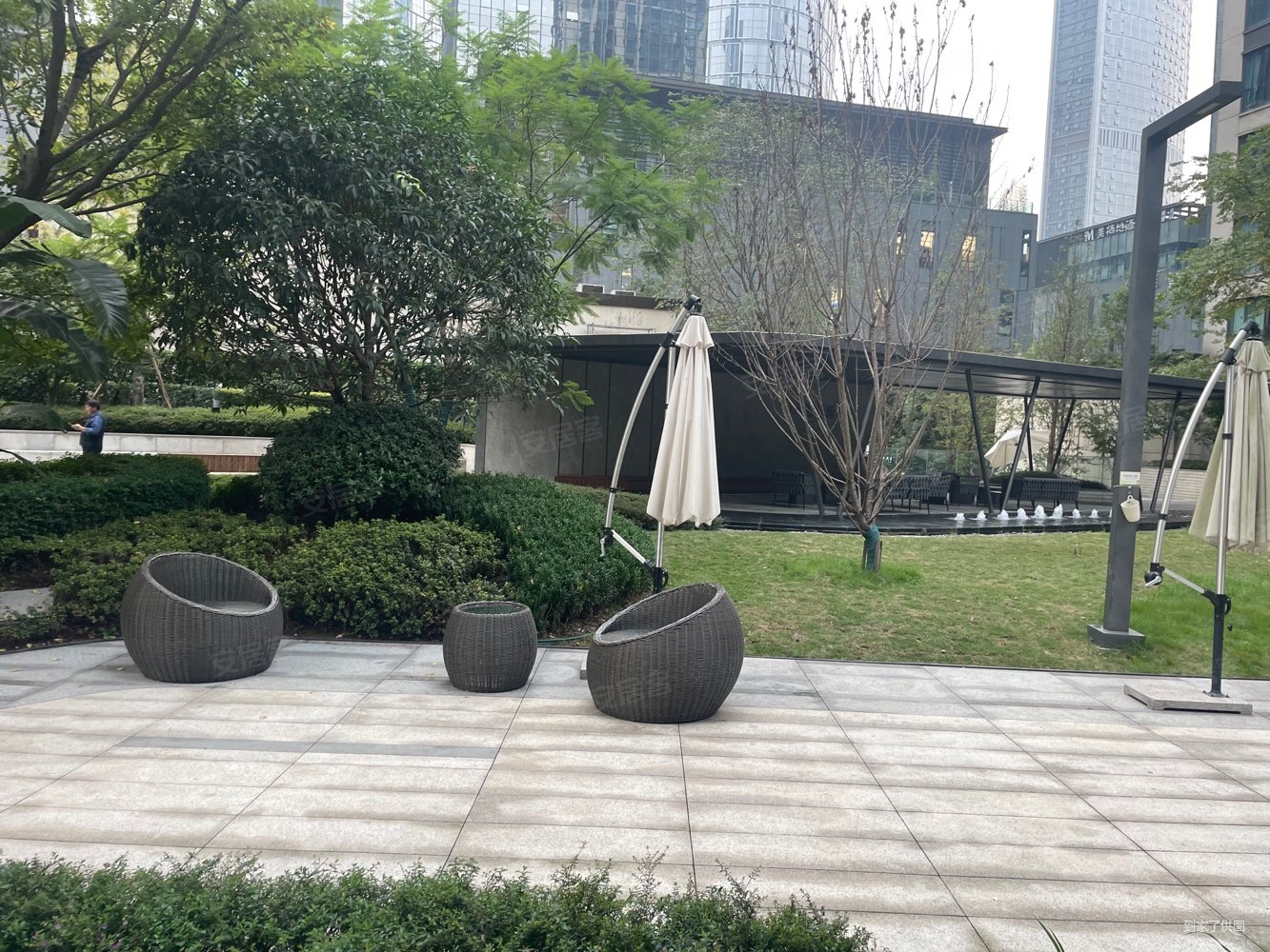 化龙桥 万科精装三房 环境优美出行方便 宜家 诚兴出售,翡翠云阶二手