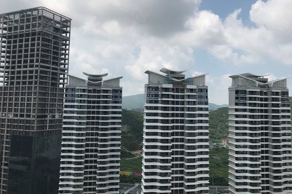 珠海二手房 横琴华发广场 > 龙应清解读横琴华发广场房屋品质正顺地产