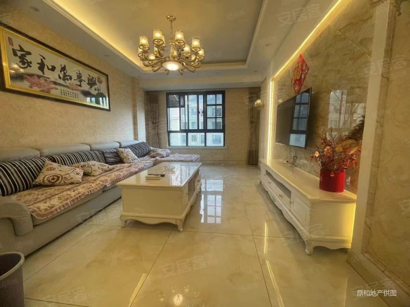 京华城香颂溪岸电梯花园洋房精装三房两卫送入户送车库不沿街