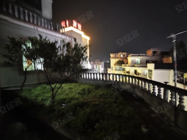 金华武义县武义城南赵宅安置小区赵宅夜市两室带大露台,无中介押一付一可随时看房拎包入住出租房源真实图片