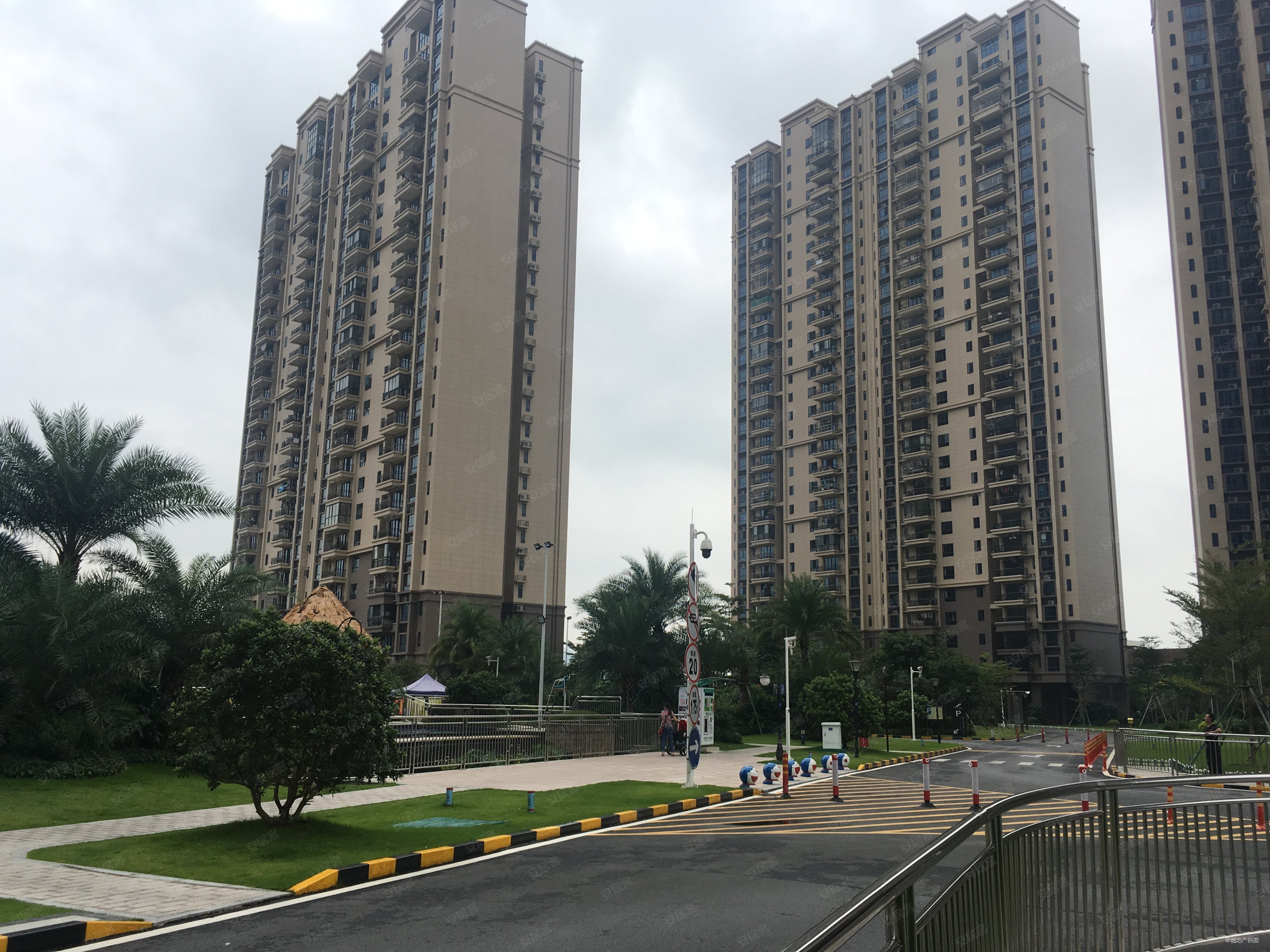 广州房产网>广州二手房>广州周边二手房>佛山二手房>顺德碧桂园桂澜山