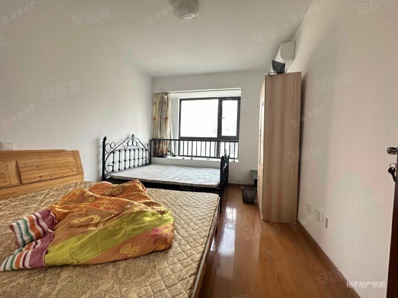 万达文旅新城揽湖苑b区装修好楼层好满五