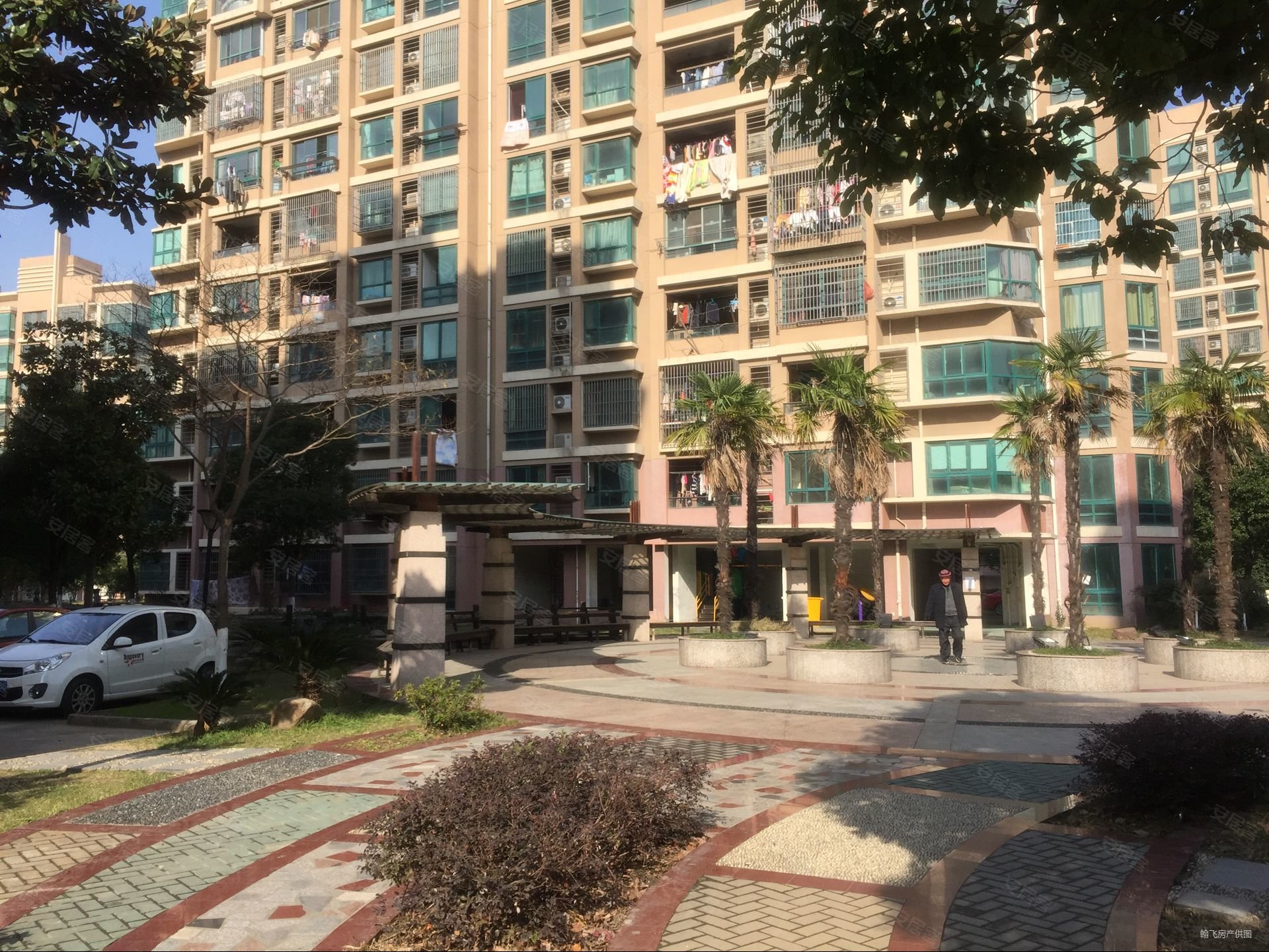 明珠花苑(吴江)3室2厅2卫134.27㎡南196万