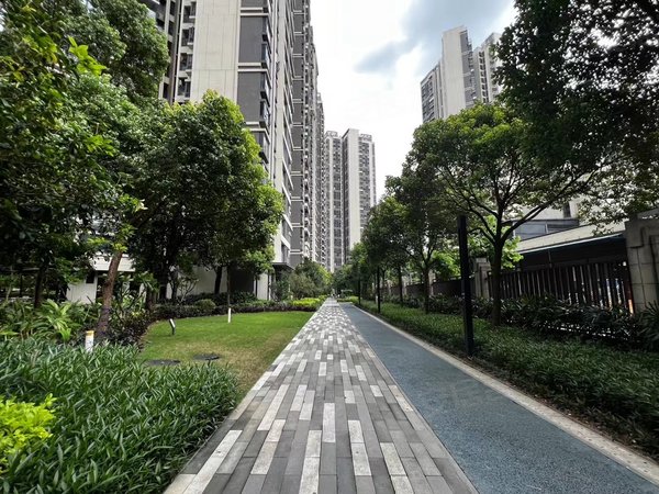广州南沙榄核保利星海小镇保利星海小镇三房出租 全屋定制家具电器