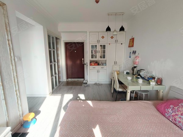 大连甘井子椒房大连港天下粮仓大连港天下粮仓 2室1厅1卫  电梯房 精装修74平米出租房源真实图片