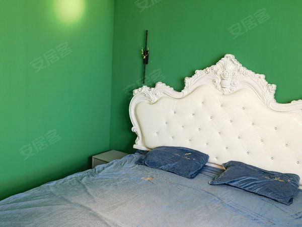 盐城亭湖中茵海华广场同曦鸣城(商住楼)北金鹰汇金大厦一室压一付一