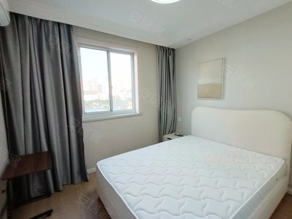 上海浦东塘桥南泉公寓近4 6号蓝村地铁口,精装3房,家具齐全,全明户型