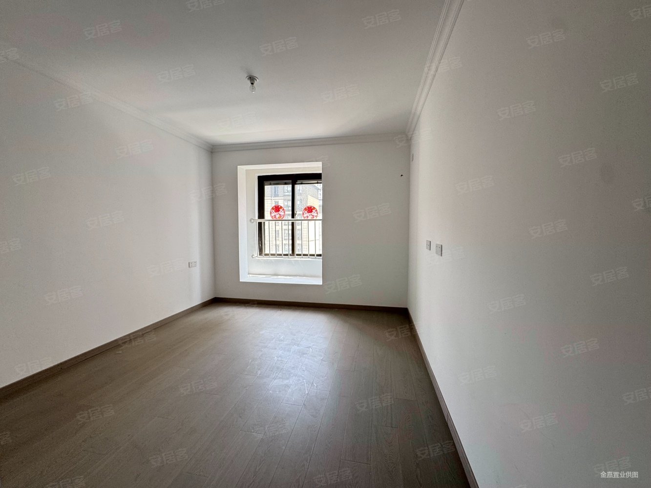 明厚源翡翠庄园3室2厅2卫120㎡南北109万