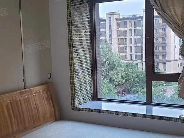 廊坊广阳创展大厦上善颐园沁芳苑上善沁芳园两居出租!1600!位置好!