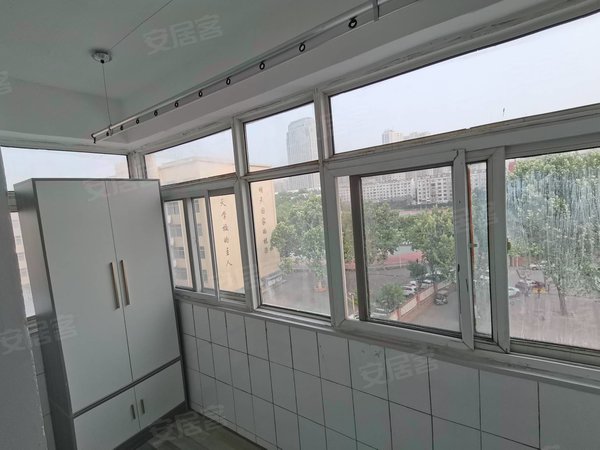 济南好房无中介可月付银座华龙康复医院历城五中