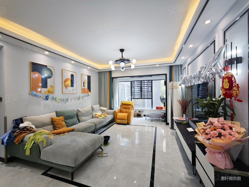 长沙房产网>长沙二手房>岳麓二手房>雷锋大道二手房>天麓尚层(二四期)