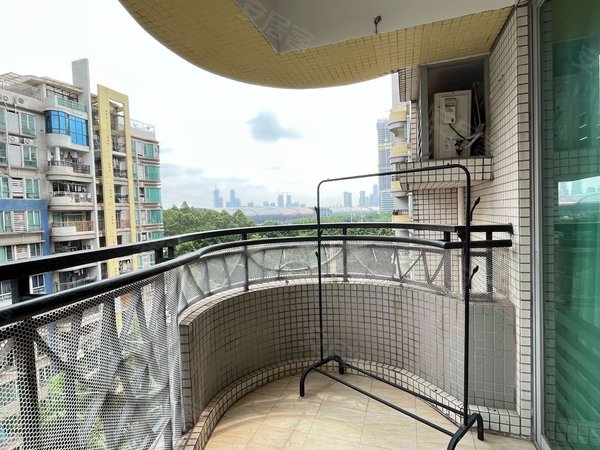 广州海珠琶洲畔江花园畔江花园 2室1厅1卫 南北通透 电梯房 精装修