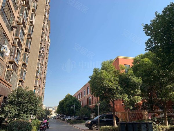 【多图】万荟城,天一新城租房,急租1500元 全新精装朝南户型 看房方便