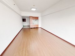 武汉沌口开发区体育中心经开万达可短租 可月付 随时看 地铁口 拎包入住 楼层朝向好出租房源真实图片